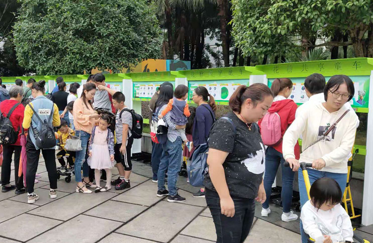 共享兒童推車(chē)入駐重慶市動(dòng)物園