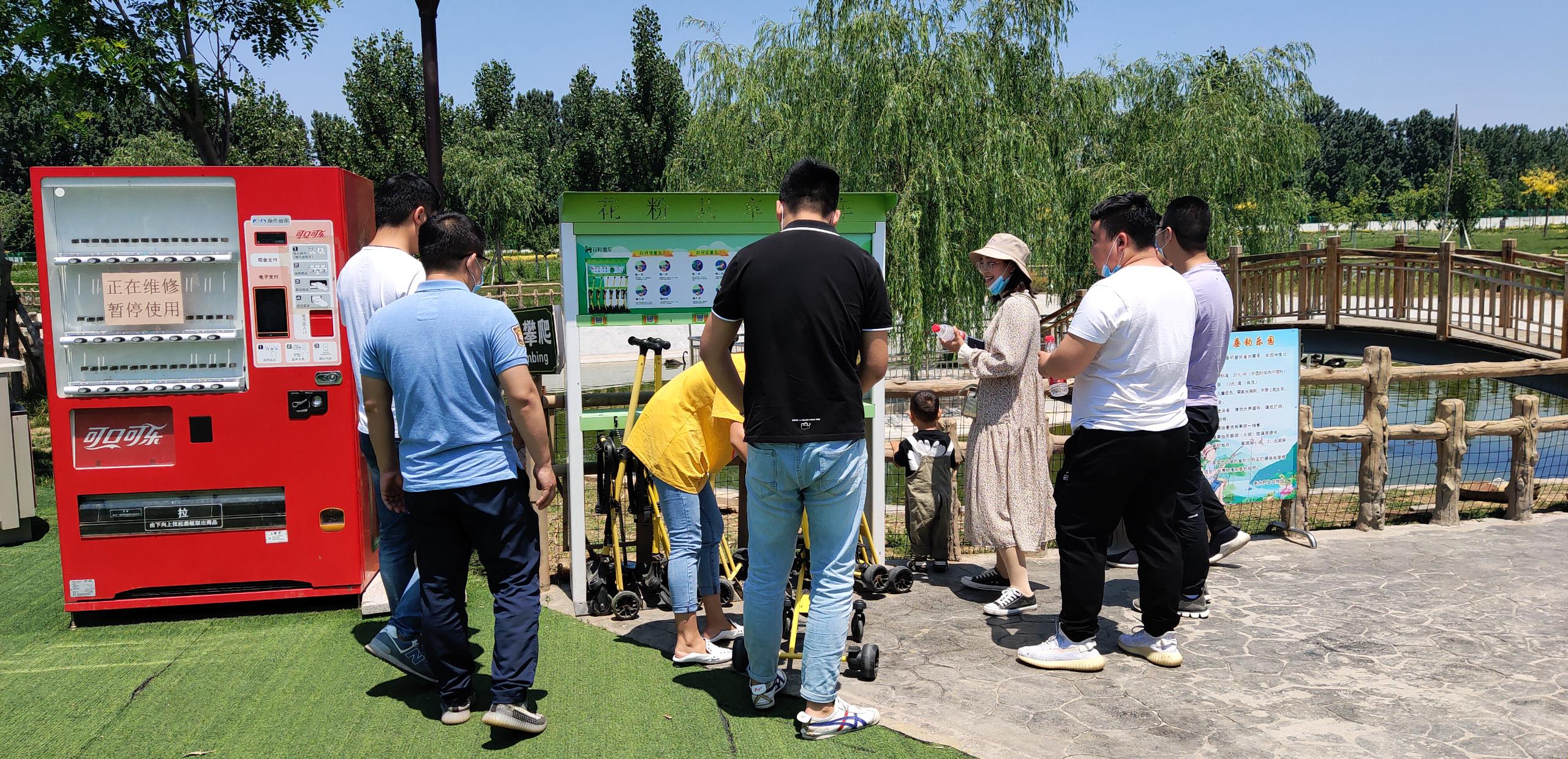 共享童車入駐衡水野生動(dòng)物園